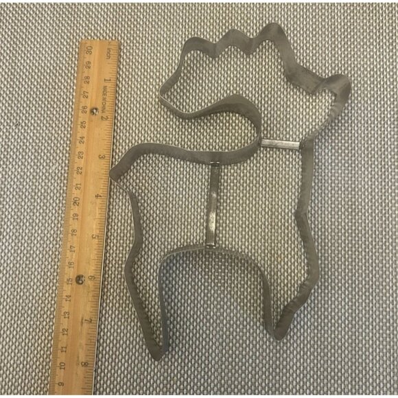 Vintage Extra Large Tin Reindeer Cookie Cutter 7.5 in  x 4.25 in Durable Baking - Picture 2 of 4